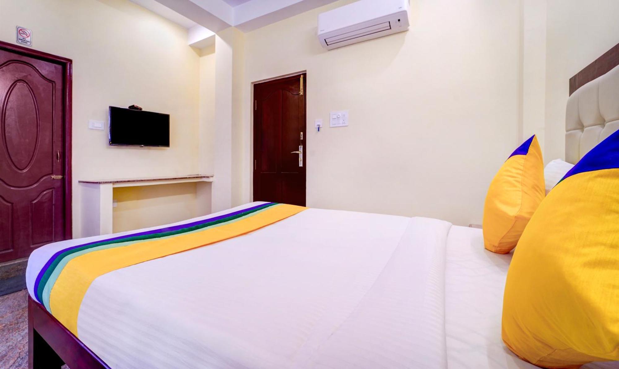 Itsy Hotels Prakasam Residency 蓬蒂切里 外观 照片